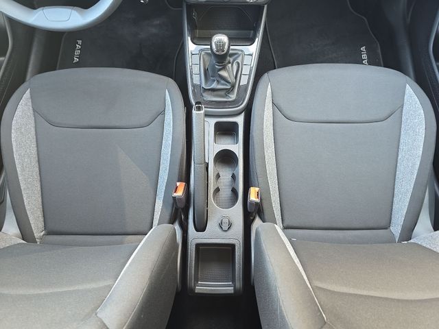 Fabia 1.0 Active  LED*PDC*Bluetooth