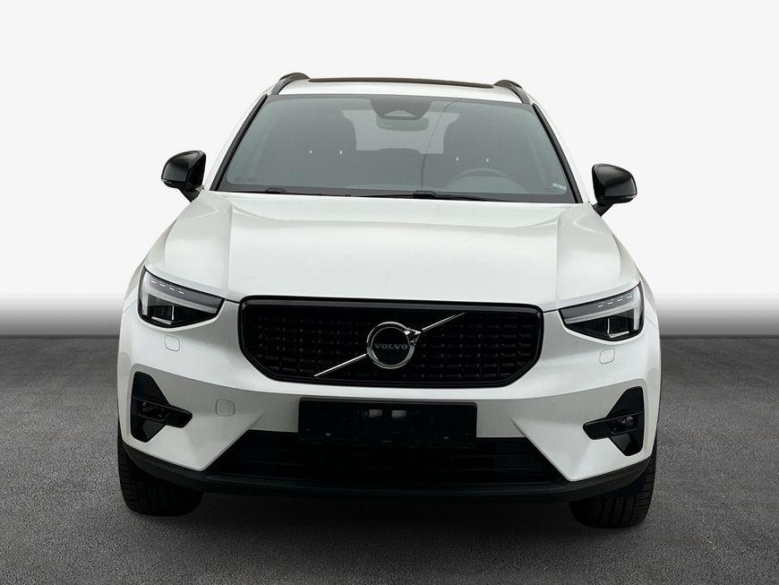 Volvo XC40 B4 B DKG Ultimate Dark