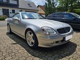 Mercedes-Benz SLK 320 - gepflegter Handschalter - gebrauchte Mercedes-Benz SLK 320 aus dem Jahr 2000