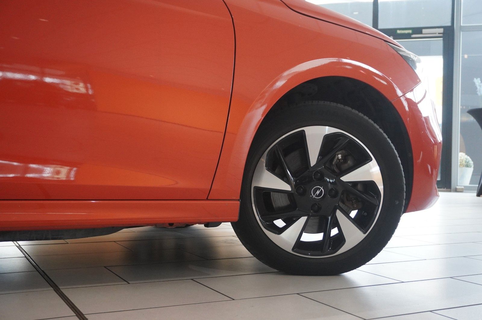 Fahrzeugabbildung Opel Corsa-e  EDITION 7,4kw/50kwh/Allwetter/ALU16"