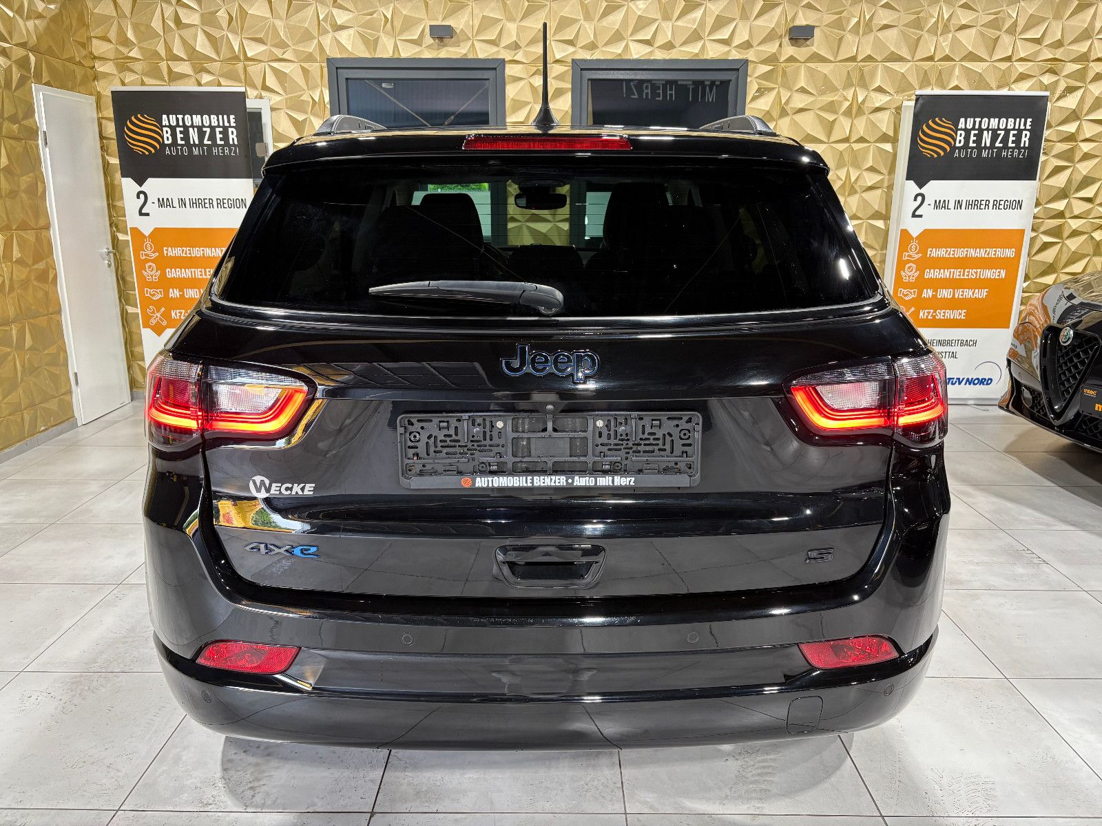 Fahrzeugabbildung Jeep Compass S Plug-In Hybrid 4WD/360°/ACC/APPLE/NAVI