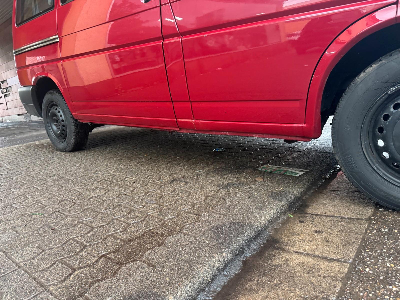 Volkswagen T4 Transporter 1.Hand neu TÜV