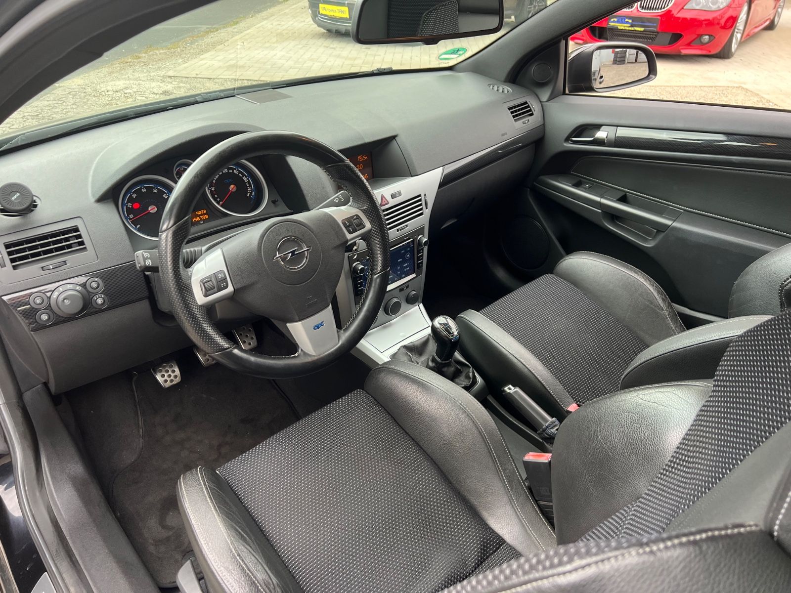 Fahrzeugabbildung Opel Astra H GTC OPC *2.HAND*TÜV NEU*