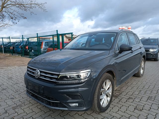 Volkswagen Tiguan 2.0 TDI DSG Highline/LED/XENON