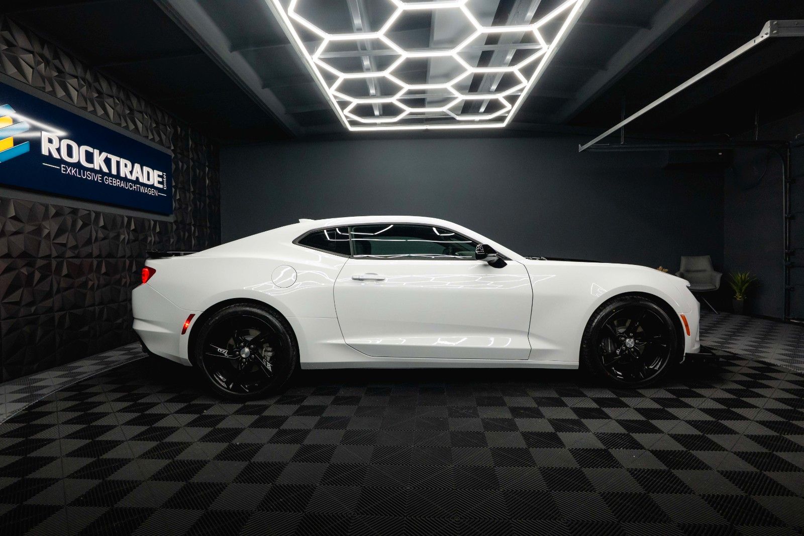 Fahrzeugabbildung Chevrolet Camaro 6.2 SS Coupe ZL1 LT1 Performance CarPlay