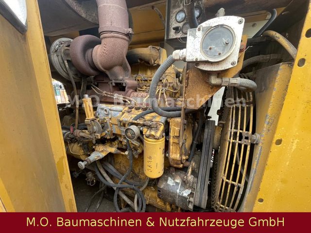 Fahrzeugabbildung CAT Böhringer RC 12 G/Crusher/Brecher/Prallmühle