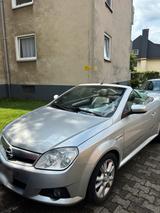 Opel tigra 1,4 twintop - top Zustand -LPG - Opel Tigra in Essen