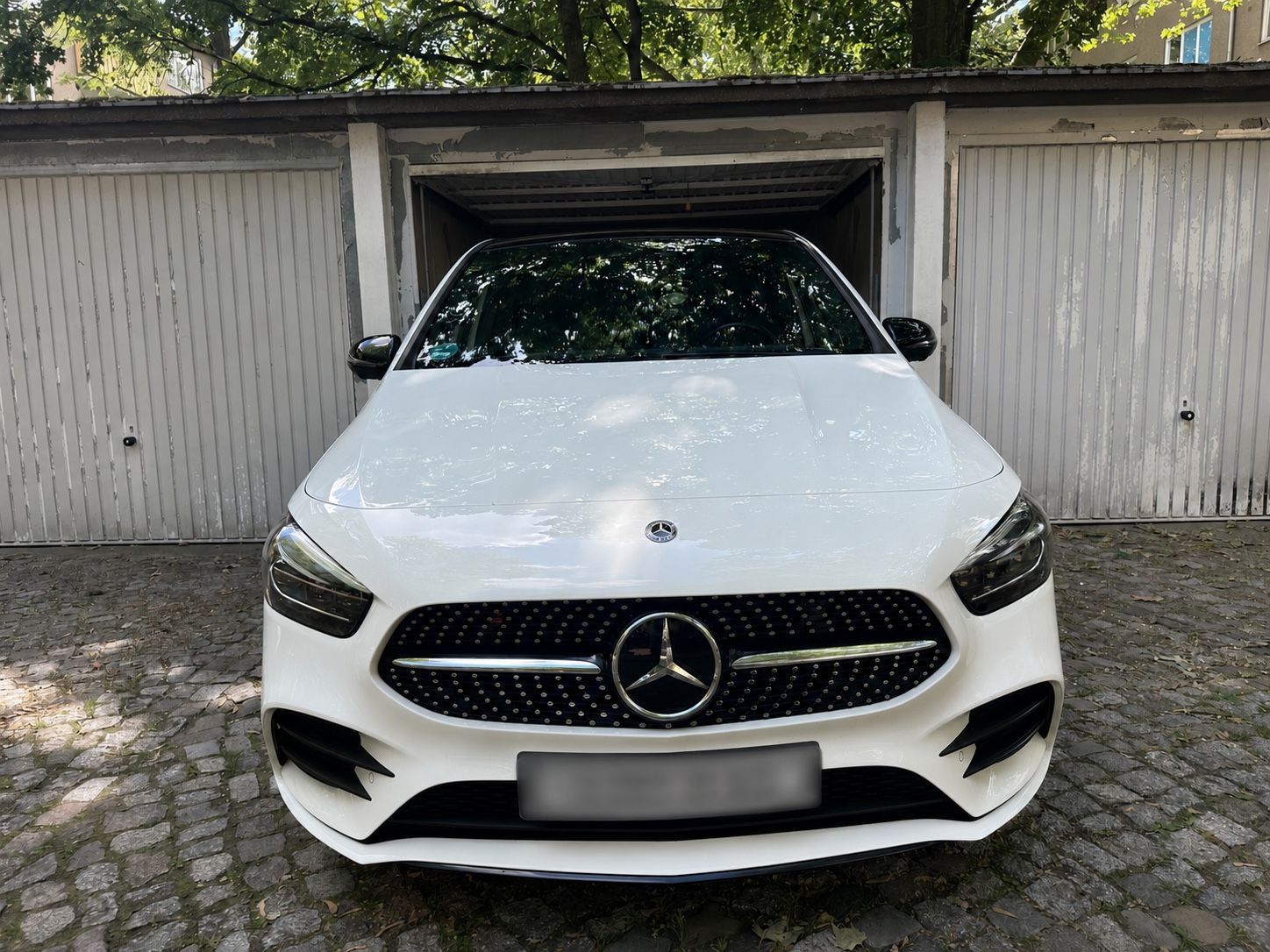 MERCEDES-BENZ B 220 AMG Line | 190 PS | 1. Hand | LED I Navi 