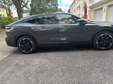Peugeot 408 GT PureTech 130 EAT8 - schwarze Peugeot 408
