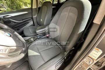 BMW X1 - 10