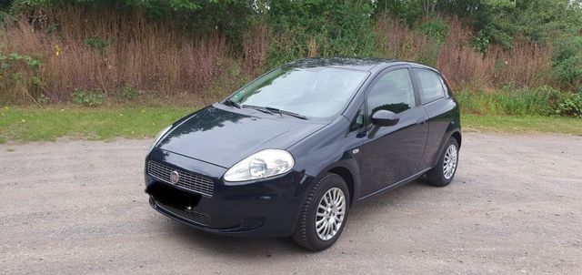 Fiat Punto, noch 1,5 Jahre TÜV