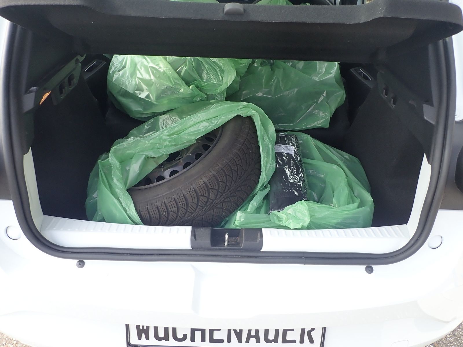 Fahrzeugabbildung Dacia Sandero Expression TCe 90