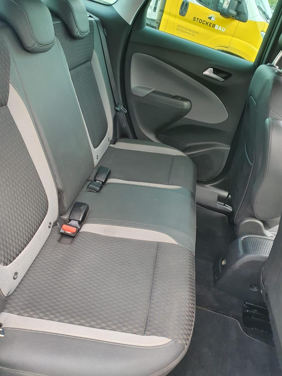 Opel Crossland (X)