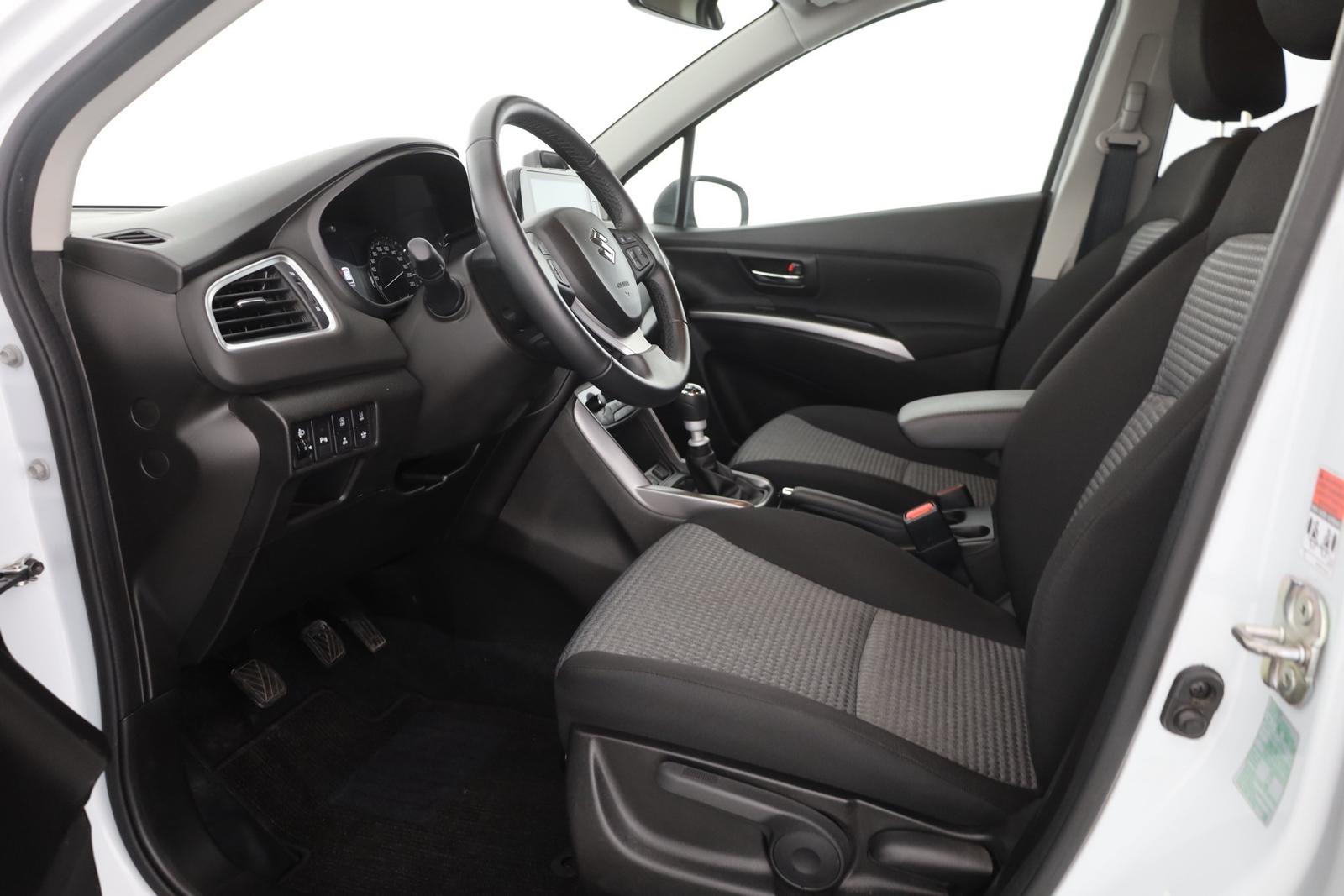 Suzuki S-Cross 1.4 4WD LED ACC Navi Kamera Sitzheizung