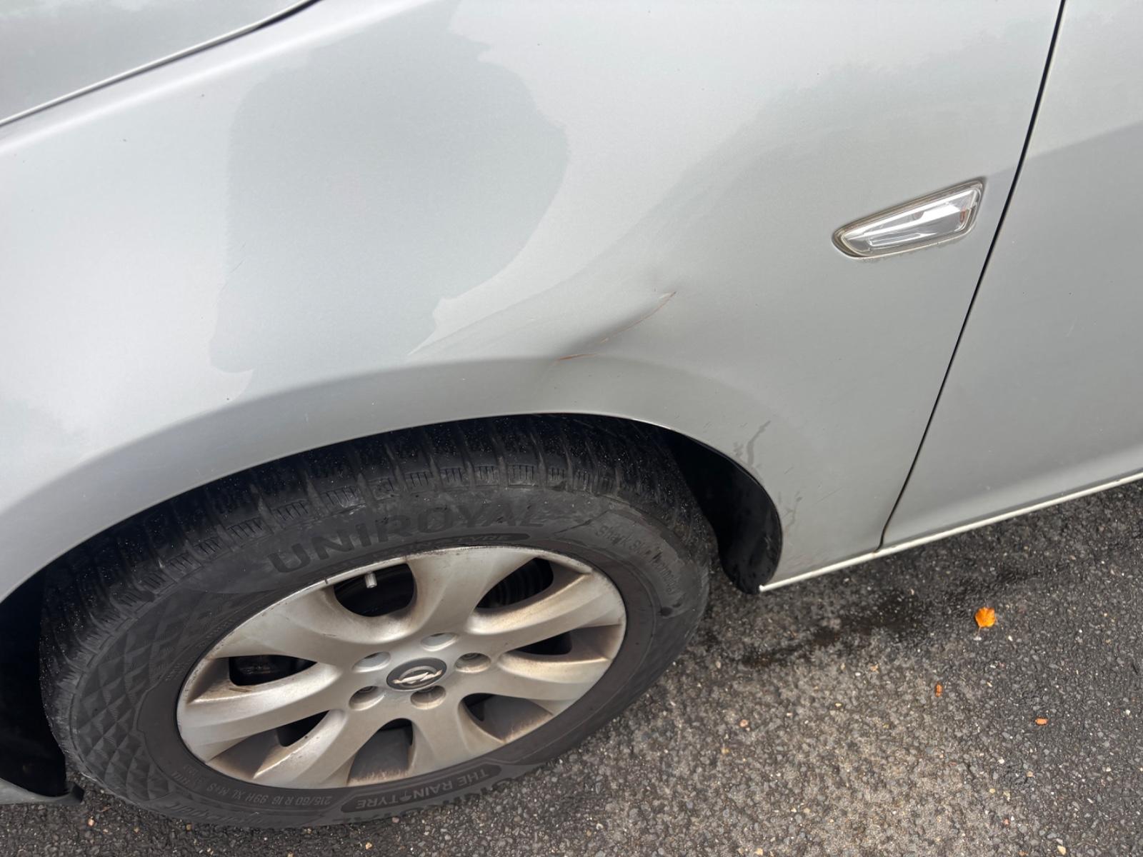 Opel Astra 2015 — двигун 1.598 cm³, 110 HP (81kW)