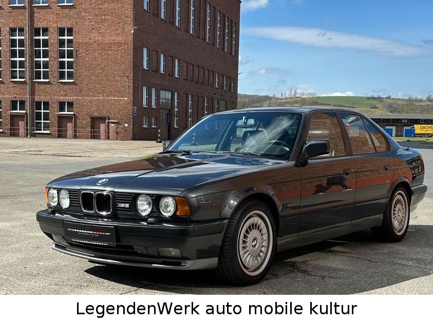 BMW M5 E34 Schalter Technik
