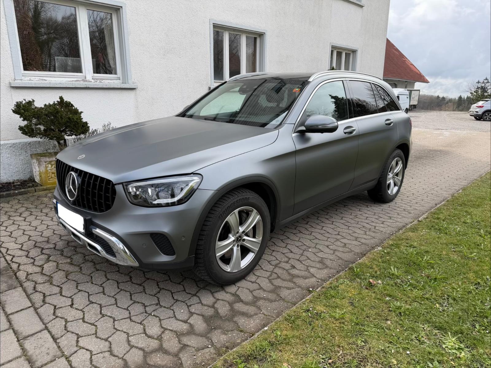Mercedes-Benz GLC 400 d 4Matic PANO 360° DISTRONIC MEMORY AHK