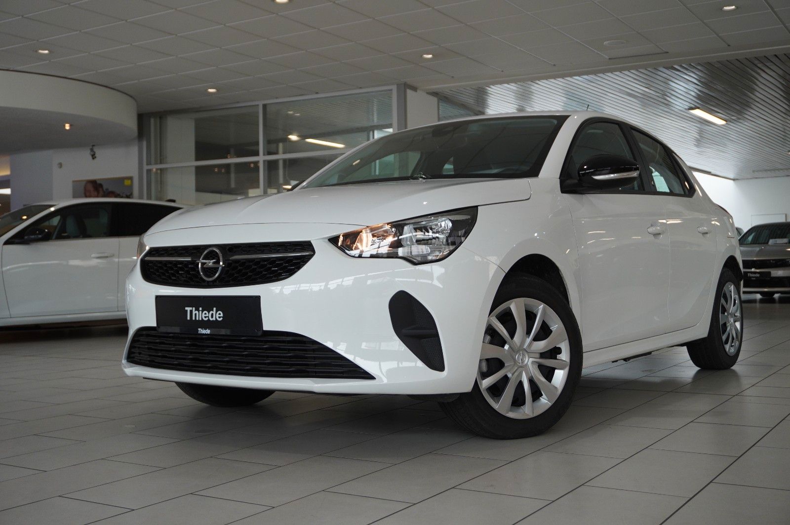 Fahrzeugabbildung Opel Corsa-e F EDITION 7KW NAVI/VIRT/SPORT/DAB/WÄRMEP