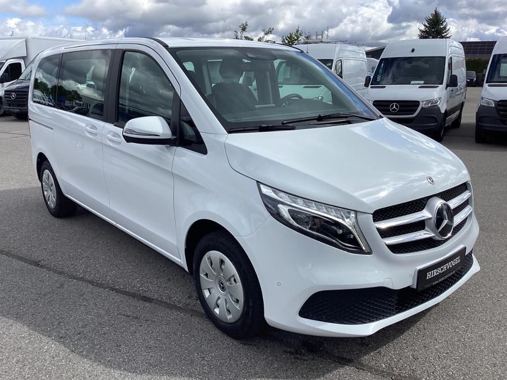 Mercedes-Benz V 220 — fotografia 3