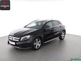 Mercedes-Benz GLA 220 d 3x AMG DISTRONIC,KAMERA,AHK,HARMAN/K - Mercedes-Benz GLA 220 Gebrauchtwagen