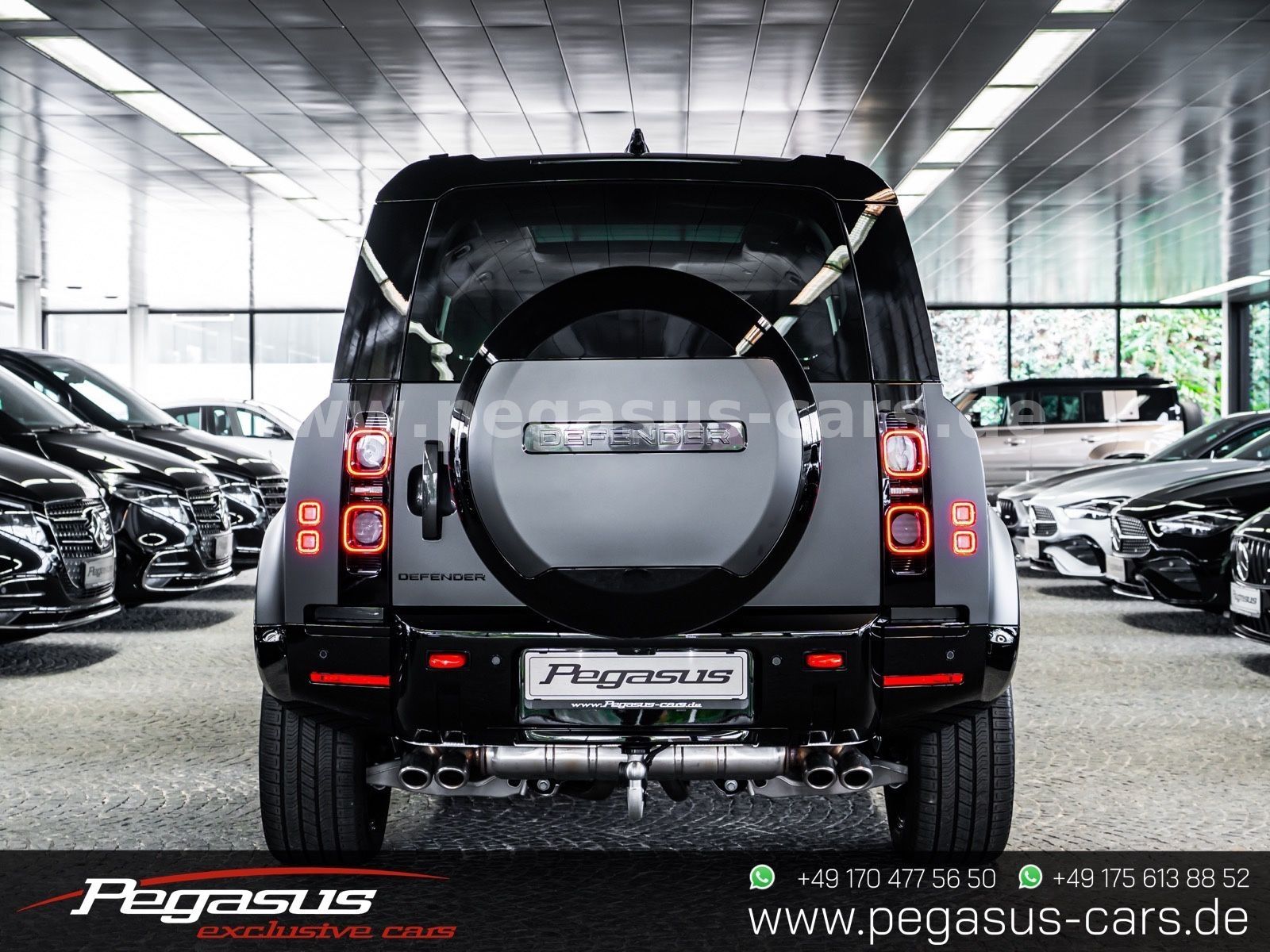 LAND ROVER Defender - 7