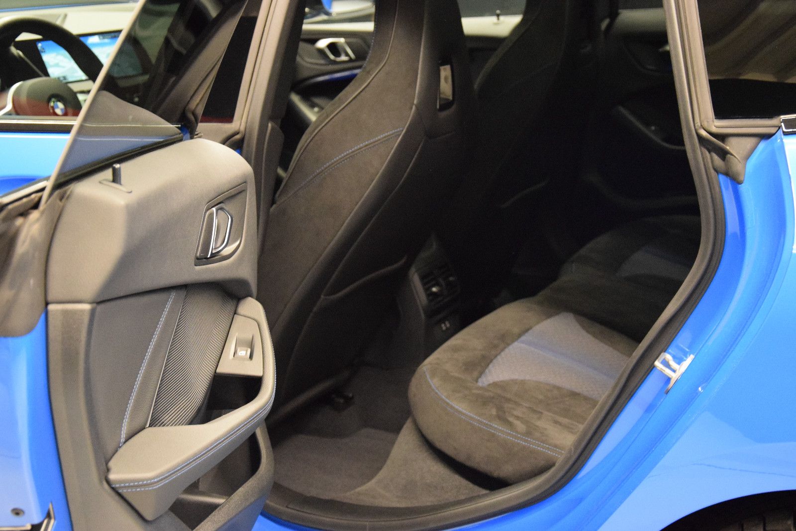 Fahrzeugabbildung BMW 218 i M Sport Gran Coupé Pano HuD Memory Schale