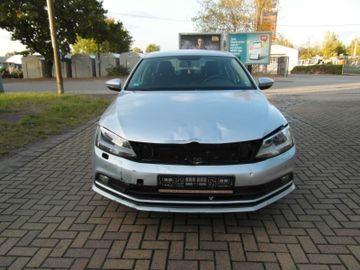 Volkswagen Jetta VI Basis BMT Unfall