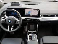 BMW 223 Active Tourer - Vorschau Bild 18