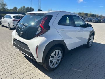 Toyota Aygo (X) - 5