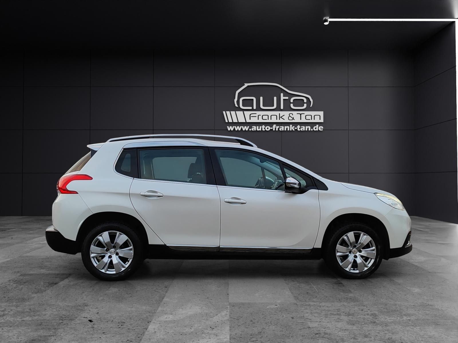 Fahrzeugabbildung Peugeot 2008 Allure*Automatik*Navi*Blth*LED*
