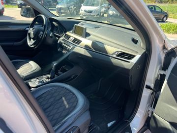 BMW X1 - 10