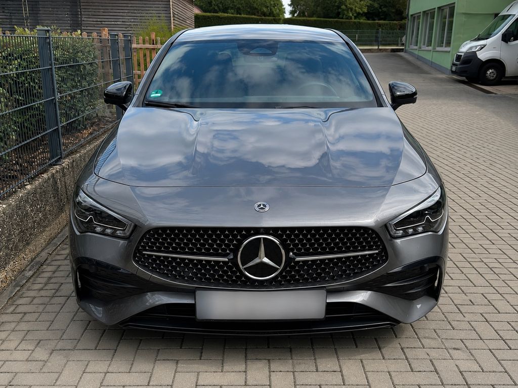 Mercedes-Benz CLA 200 Shooting Brake