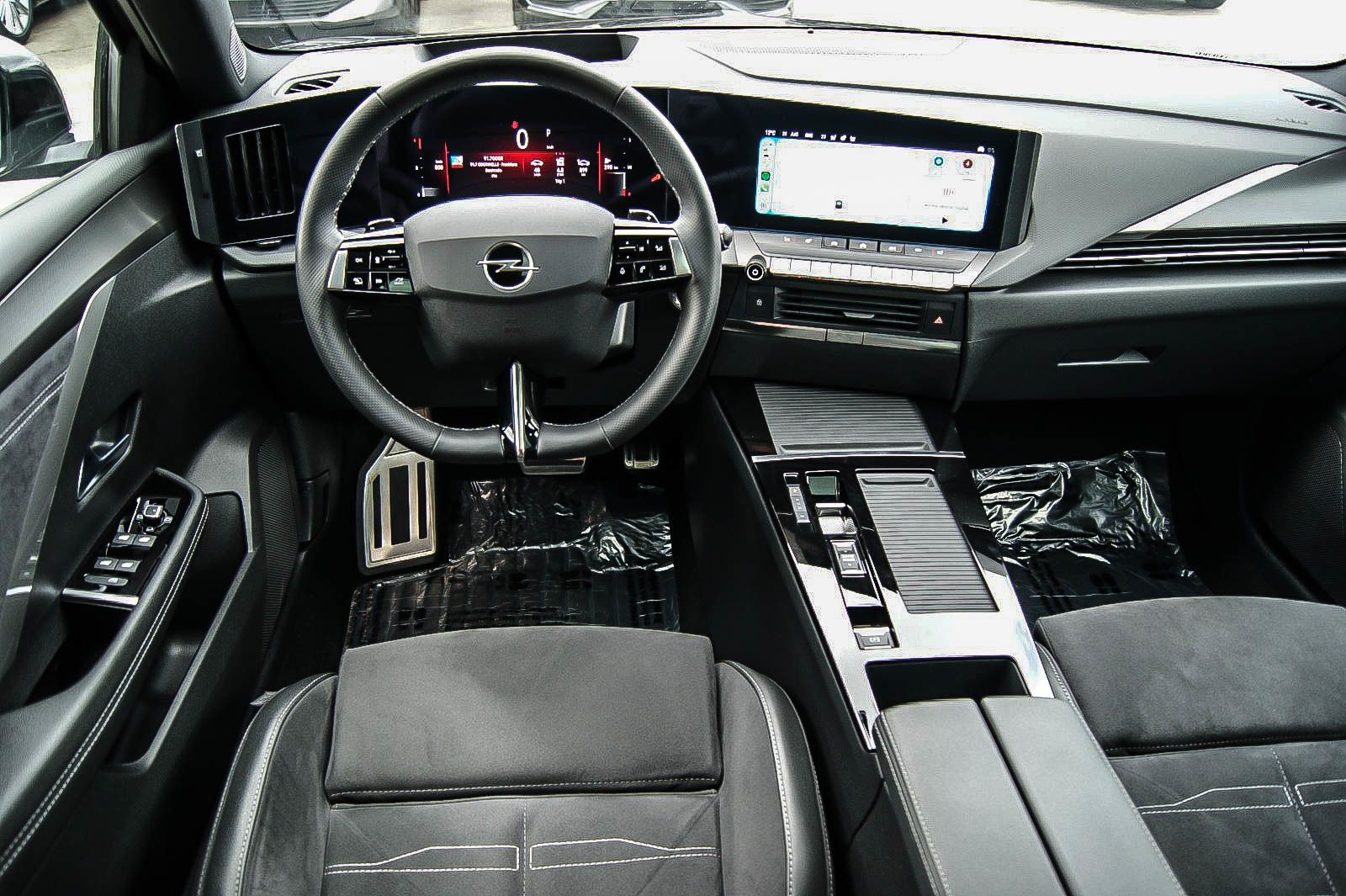 Fahrzeugabbildung Opel Astra L 1.5 Aut ULTIMATE HEADUP ANHZV 360° PANO