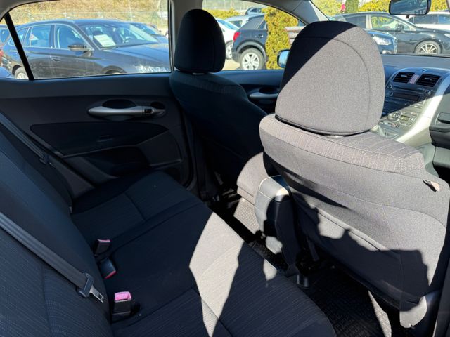 Toyota Auris Sol