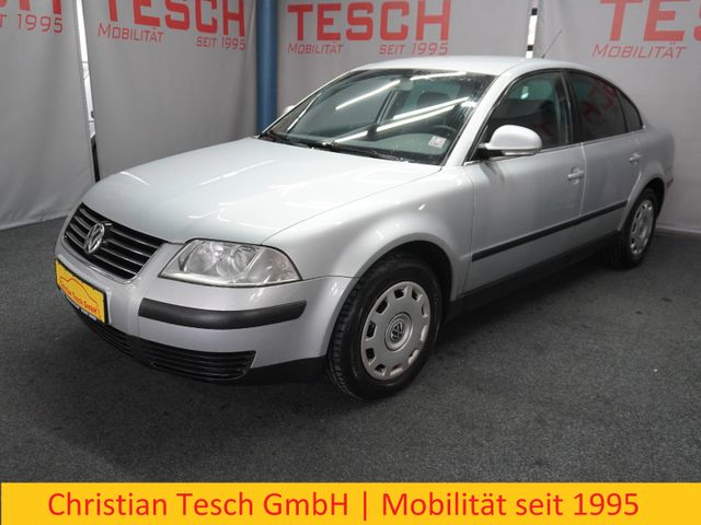 Volkswagen Passat Lim. 1.6 Family/KLIMAAUTOMATIK/SITZHZ/