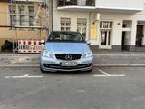 Mercedes-Benz A 150 AVANTGARDE BlueEFFICIENCY Avantgarde - Mercedes-Benz A 150 mit Panoramadach