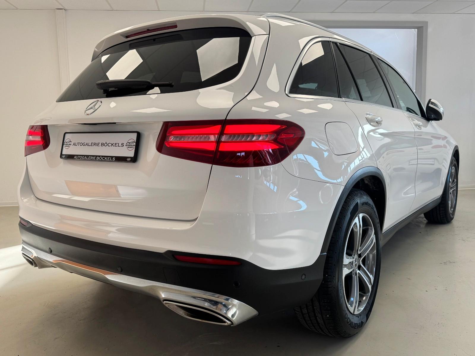 Mercedes-Benz GLC 250 4Matic 9G°Exclusive°Pano°AHK°Keyless°