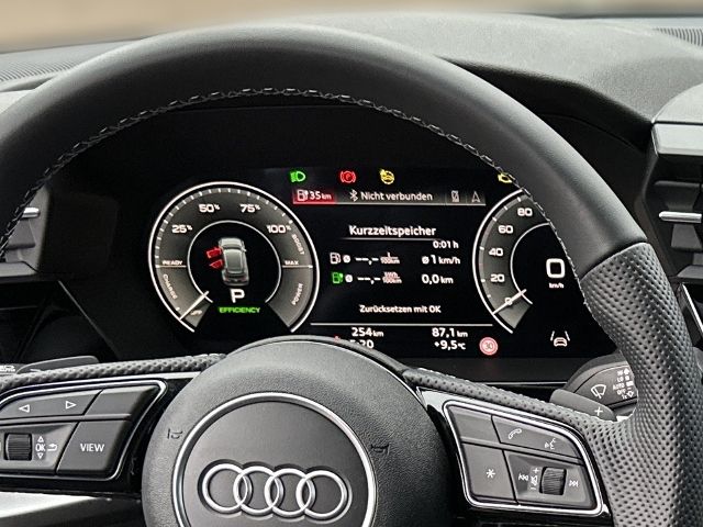 A3 Sportback 40 TFSI S-Line e-tron LED/ASSIST/OP