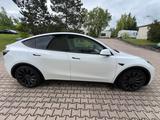 Tesla Model Y Performance Dual Motor AWD Performance - Tesla Model Y: Performance