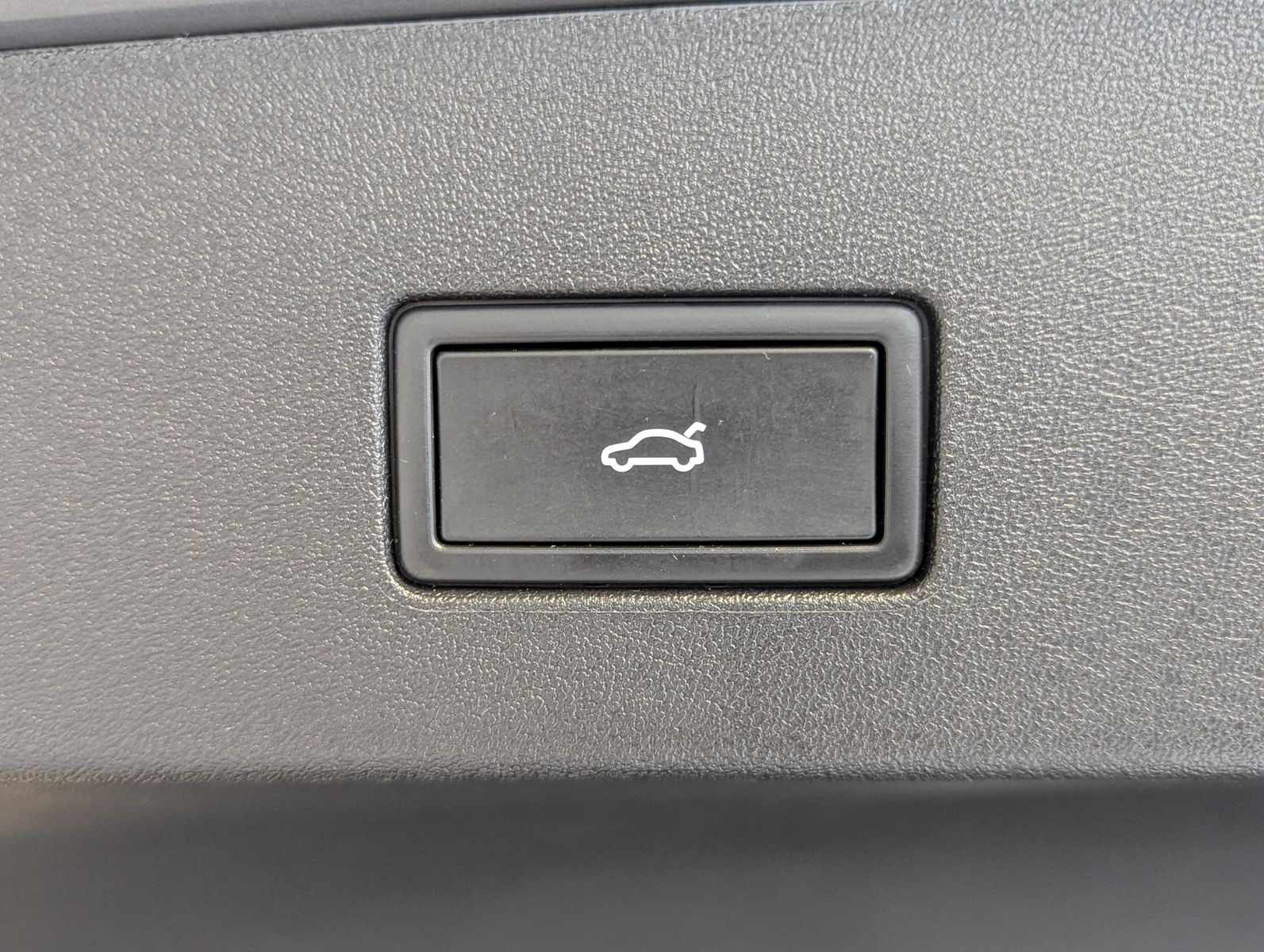 VW Tayron 2.0 R-Line Leder Launch Pano Black AHK 20 - Image 22