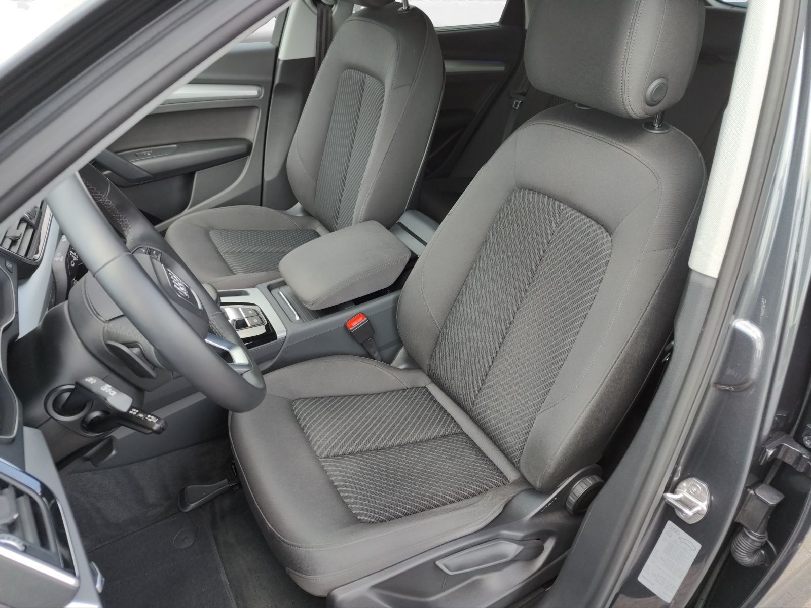 Audi Q5 Sportback 40 2.0 TFSI quattro S line B&O Navi imagem 2