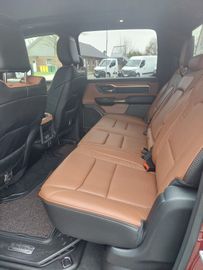 Bild 21 Dodge RAM 5,7l HEMI Longhorn AHK