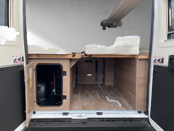 Carado CV 602 PRO AUTOMATIK  KLIMAAUTOMATIK NAVI ALU