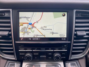 Bild 13 Porsche Panamera 4 S*AHK*SPORTABGAS*STAND-HZ*ACC*BOSE*