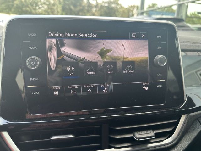 T-Roc 2.0 TSI R 4Motion PANO 19 ALU beats