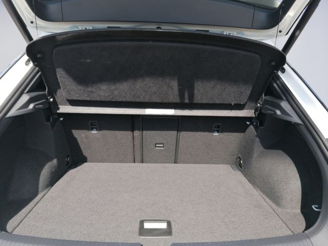 T-Roc 2.0 TDI DSG 4M R-Line PANO+KAMERA