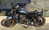 Moto Guzzi V9 Reise-Bobber mit vielen nützlichen Extras - Offers matching your search criteria