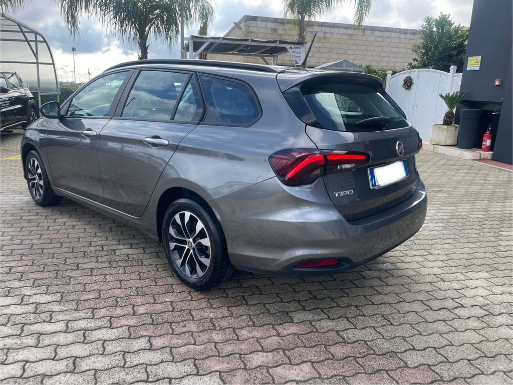 Image of Fiat Tipo