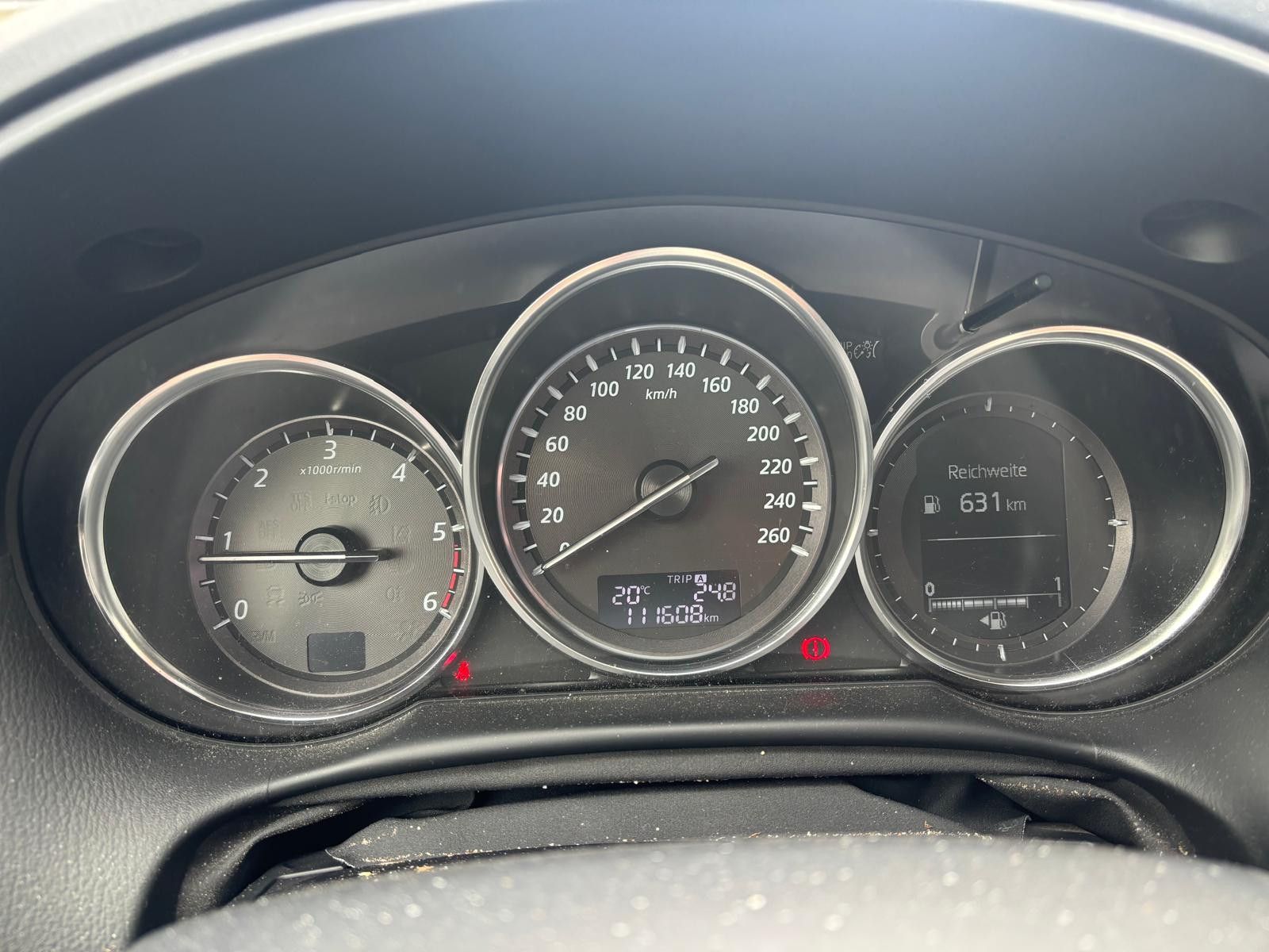 Fahrzeugabbildung Mazda CX-5 Sports-Line AWD-NAV-XEN-LEDER-AHK-GSD-BOSE-
