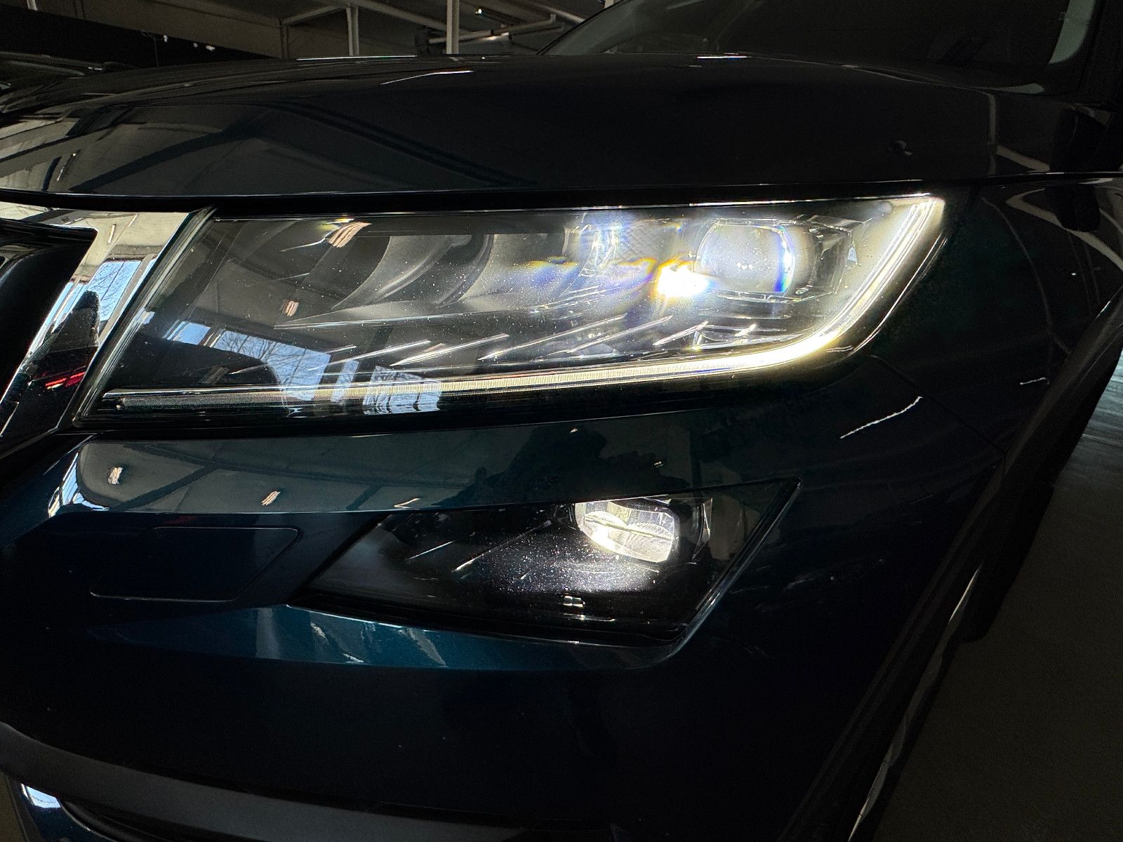Fahrzeugabbildung SKODA Kodiaq 2.0 TDI DSG STYLE VIRTUAL ACC MEMORY AHK